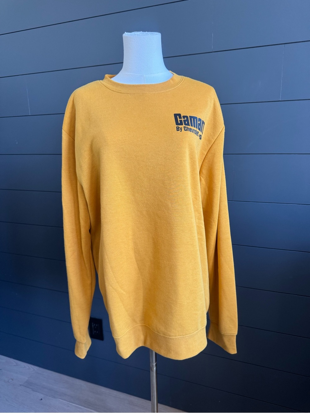 Chemistry NWT Mustard Yellow Camaro Crewneck Sweatshirt Fall Soft Dad